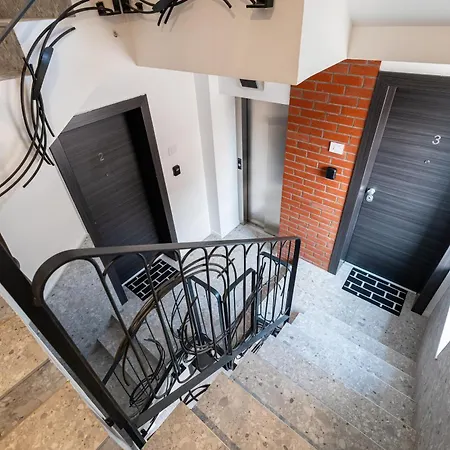 Lyra New Boutique Building With Terrace And Private Parking Βουκουρέστι