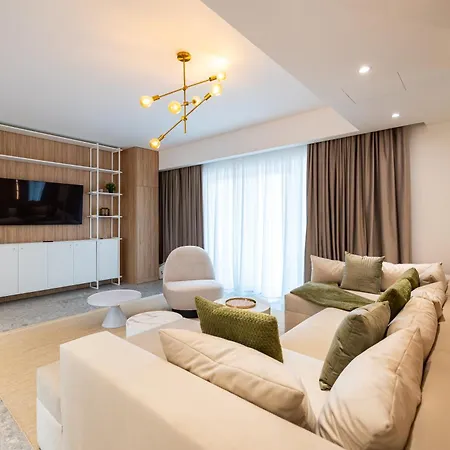 Lyra New Boutique Building Apartment With Parking & Terrace * 부쿠레슈티