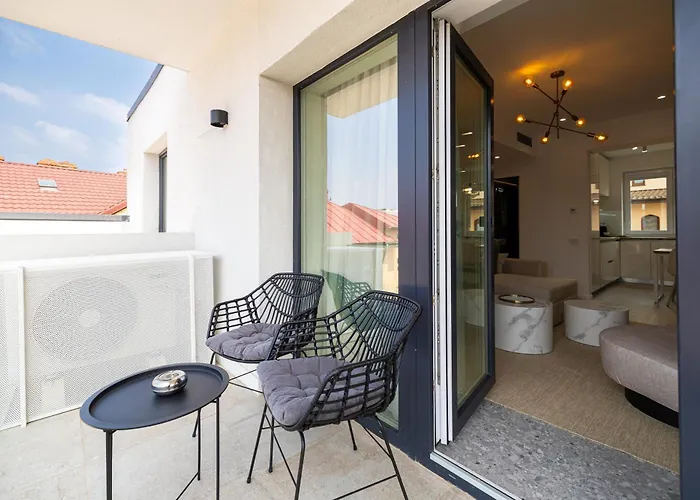 Lyra New Boutique Building Apartment With Parking & Terrace Bucureşti