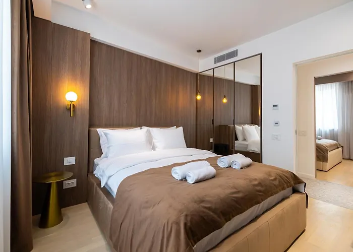 Lyra New Boutique Building Apartment With Parking & Terrace Apartament *