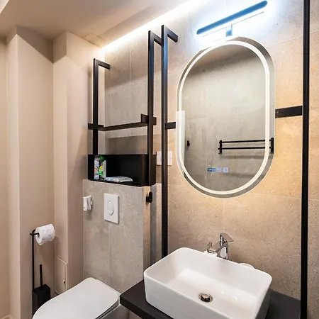 Apartman Lyra New Boutique Building With Fee-based Parking & Terrace *