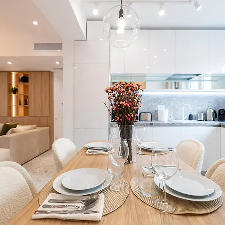 Apartman Lyra New Boutique Building With Fee-based Parking & Terrace *