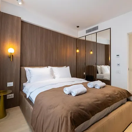 Lyra New Boutique Building Apartment With Parking & Terrace Apartman *